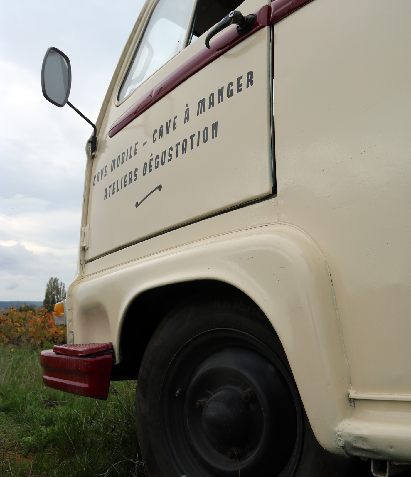 Une charmante Renault Estafette datant de 1979 !